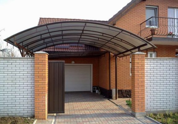 1634557312_51-pro-dachnikov-com-p-navesi-polukruglie-iz-profilya-foto-55